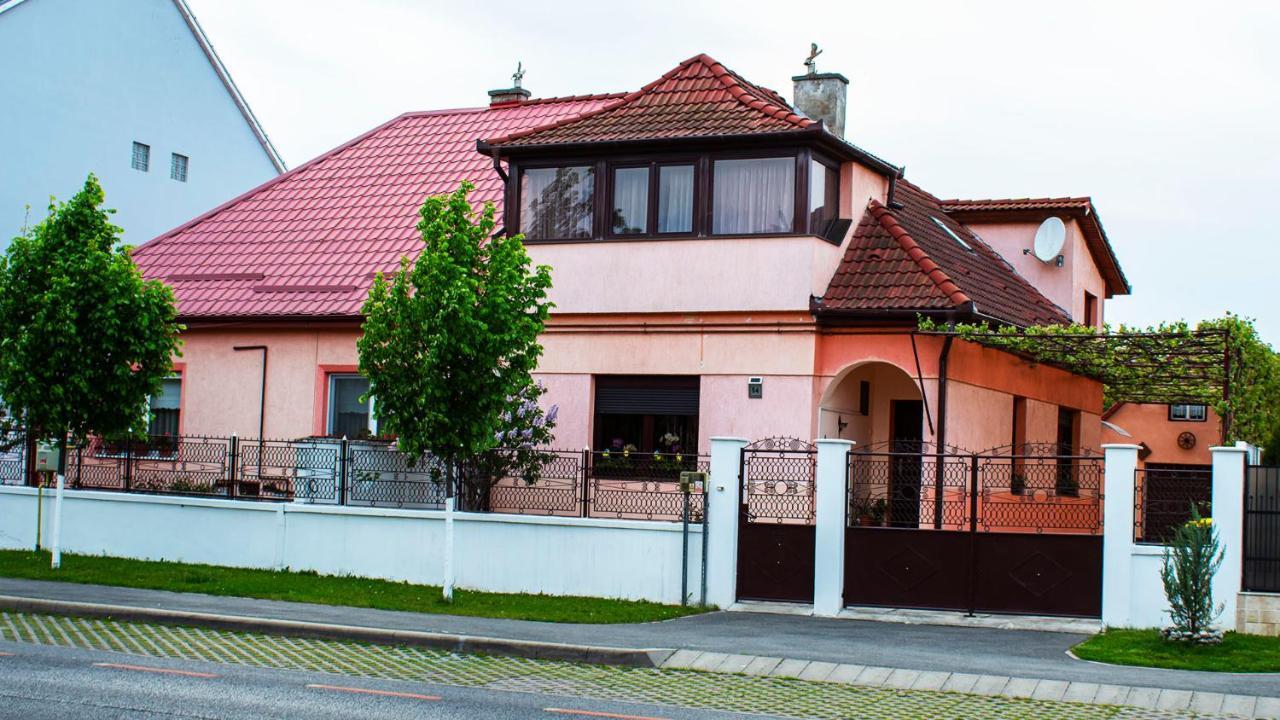 Mary Apartment Sibiu Exterior foto